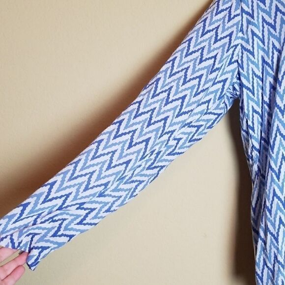 Nomadic Traders Long Sleeve Chevron Top - Picture 4 of 6
